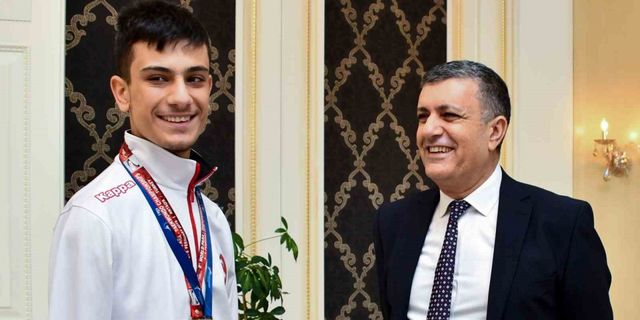 Esenyurt’un gururu Tekvandocu Yusuf Türkiye şampiyonu