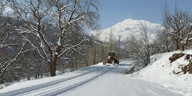 Kar ve olumsuz hava şartlarından dolayı 6 yerleşim yolu kapandı