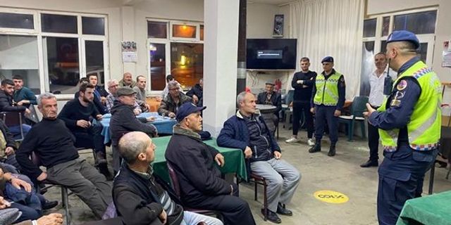 Kırklareli’nde jandarma ekiplerince vatandaşlara trafik eğitimi