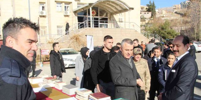 Şırnak’ta ’Kitap İyileştirir’ kampanyası başlatıldı
