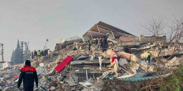 Ardahan Belediyesi depremzedeler için seferber oldu