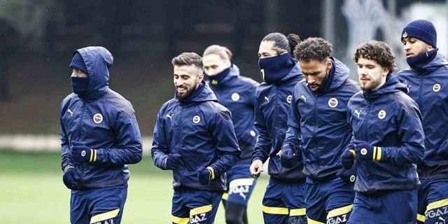 Fenerbahçe, Adana Demirspor maçı hazırlıklarını tamamladı
