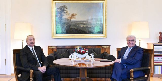Aliyev ve Alman mevkidaşı Steinmeier, Berlin’de bir araya geldi