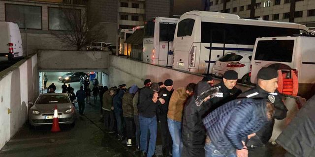İstanbul’da "Kökünü Kurutma Operasyonu"nda yakalanan 161 zanlı adliyeye sevk edildi