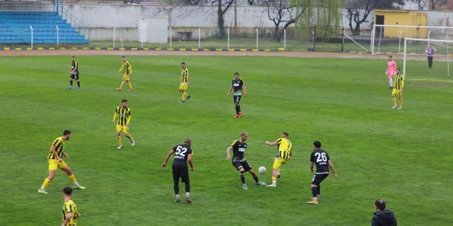 TFF 3. Lig: Fatsa Belediyespor: 0 - Muş 1984 spor: 0