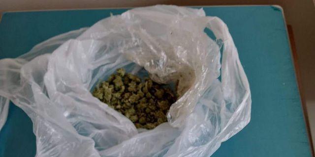 Van’da ‘kesici aletle tehdit ederek yağmalama’ suçuna 2 tutuklama