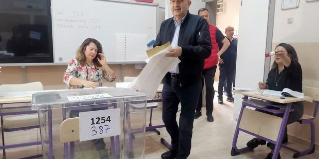 İzmir’de oy kullanmayan seçmen sayısında artış