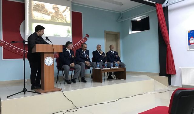 Kavakyolu Orgeneral Selahattin Demircioğlu Ortaokulu'ndan 29 Ekim Özel Kutlama Etkinliği