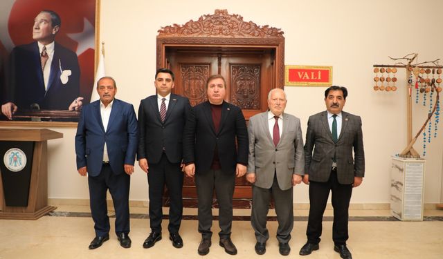 Erzincan İl Genel Meclisi Başkanı ve Üyeleri Vali Hamza Aydoğdu'yu Ziyaret Ettiler