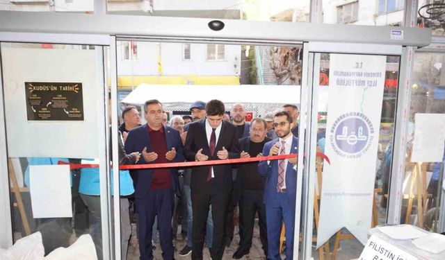 Karaman’da Filistin yararına Hayır Çarşısı açıldı