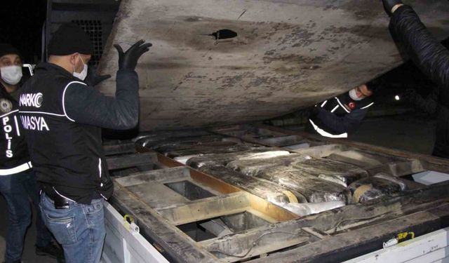 Amasya’da 120 kilogram uyuşturucu ele geçirildi: 2 gözaltı