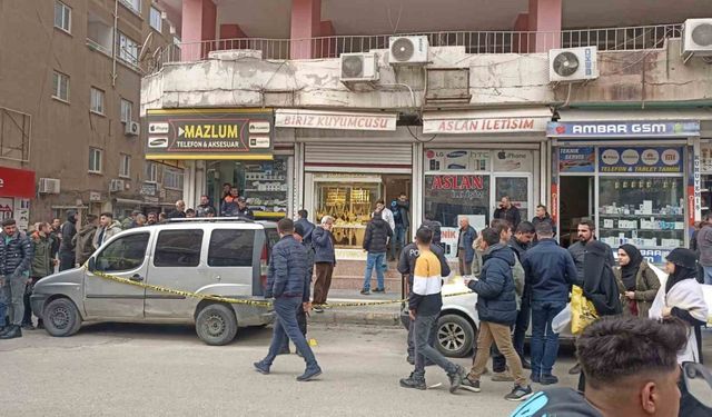 Mardin’de maskeli şahıslardan kuyumcuya silahlı saldırı