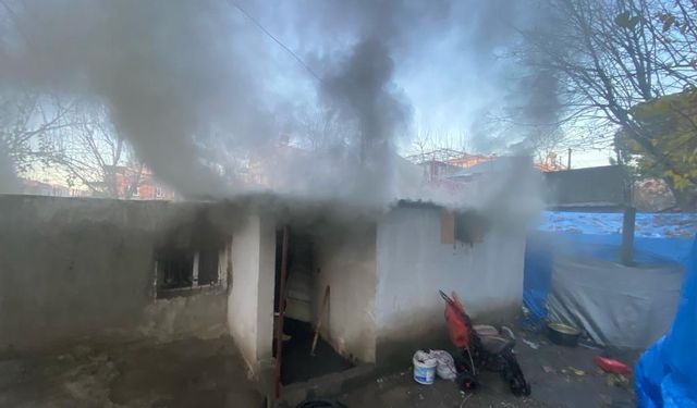 Osmaniye’de ev yangını