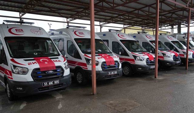 Samsun sağlık filosuna 5 yeni ambulans: Ambulans sayısı 83’e çıktı