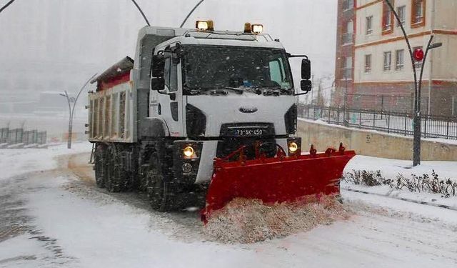 Şırnak Belediyesinden vatandaşlara kar uyarısı