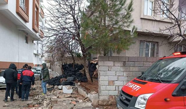Siverek’te çöken bahçe duvarının altında kalan 2 çocuk yaralandı