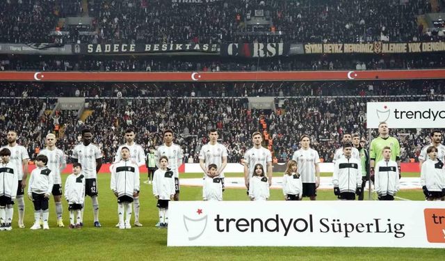 Beşiktaş’ta Fernando Santos’tan 4 değişiklik