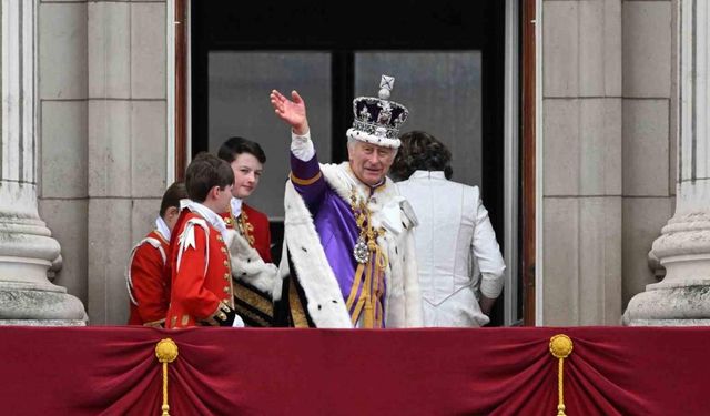 İngiltere Başbakanı Sunak, Kral III. Charles’a erken teşhis koyulduğunu açıkladı