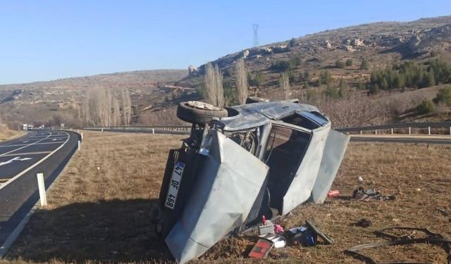 Mardin’de şarampole yuvarlanan otomobilde 1 kişi yaralandı