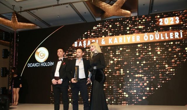 Yılın inovatif servisi ödülü Önder Otomotiv’e verildi