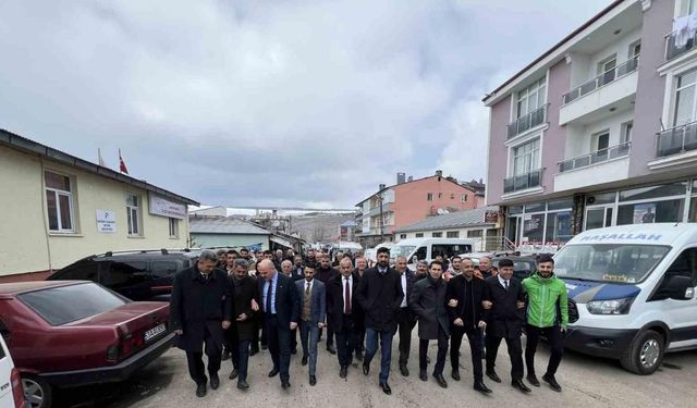 AK Parti Sarıkamış Belediye Başkan Adayı Çetinkaya’dan ev ve esnaf ziyareti