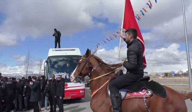 Cumhurbaşkanı Erdoğan’a Erzurum’da yoğun ilgi