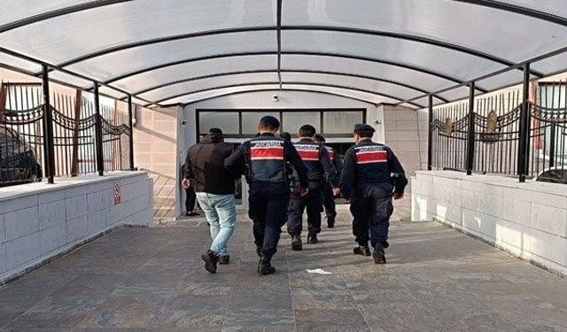 Hapis cezası bulunan 60 şahıs jandarma ekiplerince yakalandı