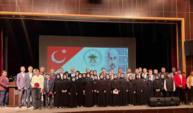 Karapınar’da İstiklal Marşı’nın Kabulü ve Mehmet Akif Ersoy’u anma programı düzenlendi