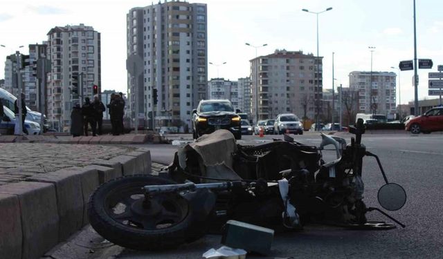 Kayserispor Başkanı Çamlı’nın karıştığı kazada ağır yaralanan mobilet sürücüsü hayatını kaybetti
