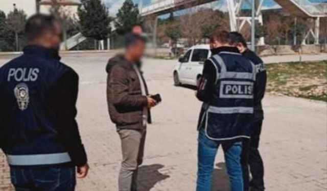 Mardin’de polis ekipleri tarafından okul çevreleri ve servis araçları denetlendi