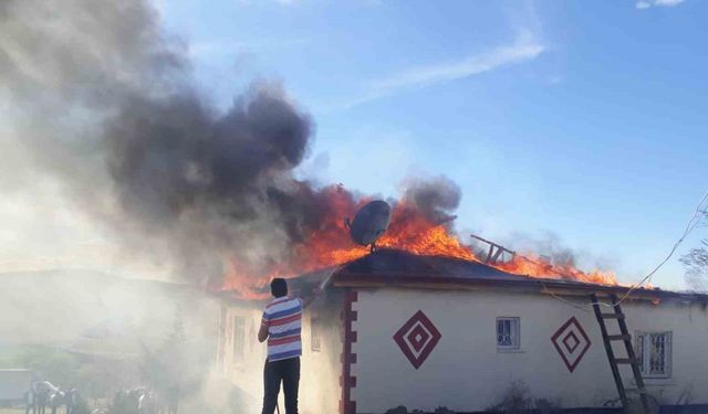 Konya’da ev yangını