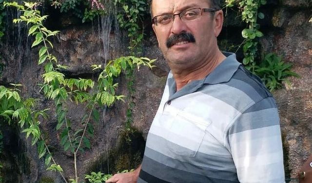 Kutlama sırasında çöken CHP balkonundan düşen ilçe başkan yardımcısı öldü