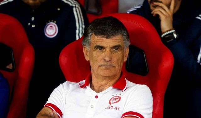 Olympiakos, Teknik Direktör Mendilibar’ın sözleşmesini uzattı