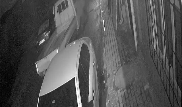 İstanbul’da kamyonet hırsız şüphelisi yakalandı
