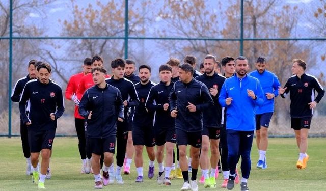 24Erzincanspor Kırklareli Spor karşısında galibiyet arayacak