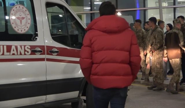 Askeri kışlada eğitim gören Somali uyruklu askerler arasında maç kavgası: 24 yaralı