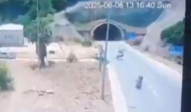 İki genç motosikletli hayatını kaybetti