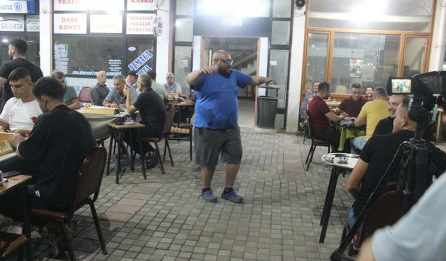 Dans Eden Garson Sosyal Medyada Fenomen Oldu