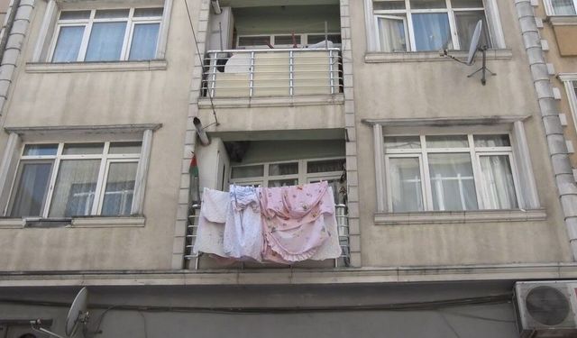 4 Yaşındaki Çocuk Camdan Düştü! Sağlık Durumu Ciddiyetini Koruyor