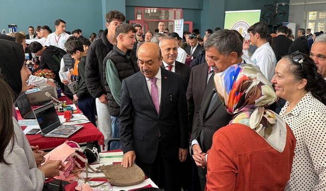 Erzincan'da 'Kariyer Günleri' etkinliği düzenlendi