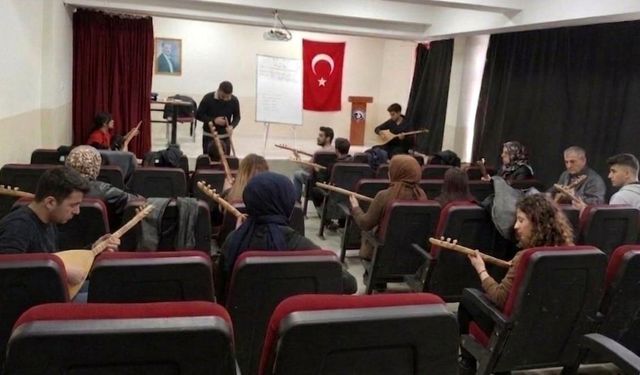 Tercan’da Halk Eğitim Kurslarına Yoğun İlgi