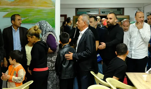 Tanoğlu Geçit Cemevi’nde İftar Programına Katıldı
