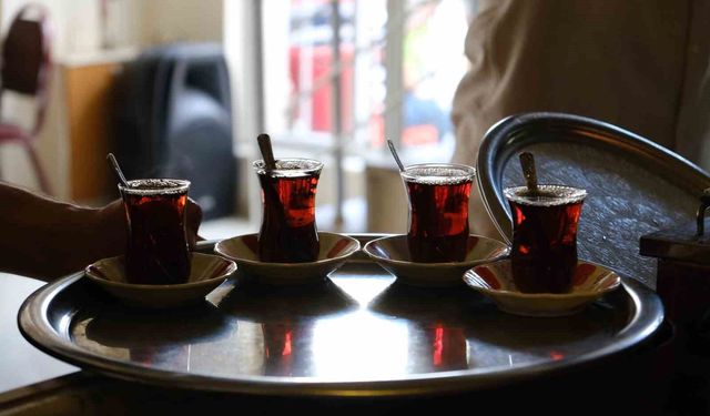 Erzincan'da çay keyfi artık daha pahalı