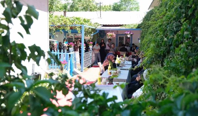 Erzincan'ın ilk 'İyilik Evi' hizmete açıldı