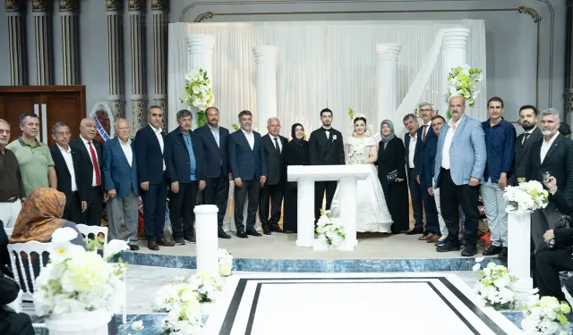 Sueda Özyurt ile Burak Sarıtaş Dünyaevine Girdi