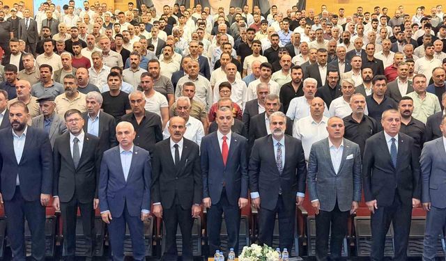MHP İl Başkanı Cengizhan Tükenmez güven tazeledi