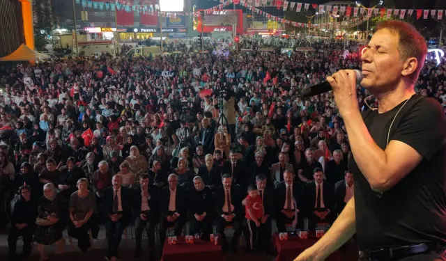 Erzincan’da Mustafa Yıldızdoğan Rüzgarı Esti