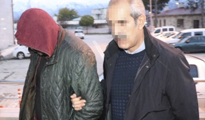 “Maceracı“ programının sunucusu Erzincan'da FETÖ'den tutuklandı