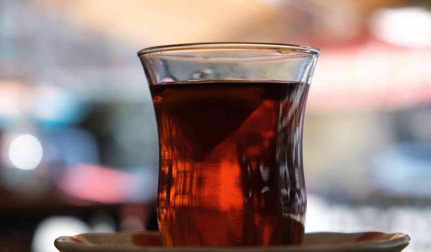 Erzincan’da kafelerde çay içmek lüks oldu; 1 bardak çay 10 lira