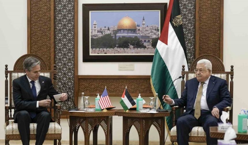 Filistin Devlet Başkanı Abbas ile ABD Dışişleri Bakanı Blinken bir araya geldi